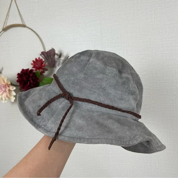 Free People | Accessories | Free People Women Gray Tennessee  display picture 3